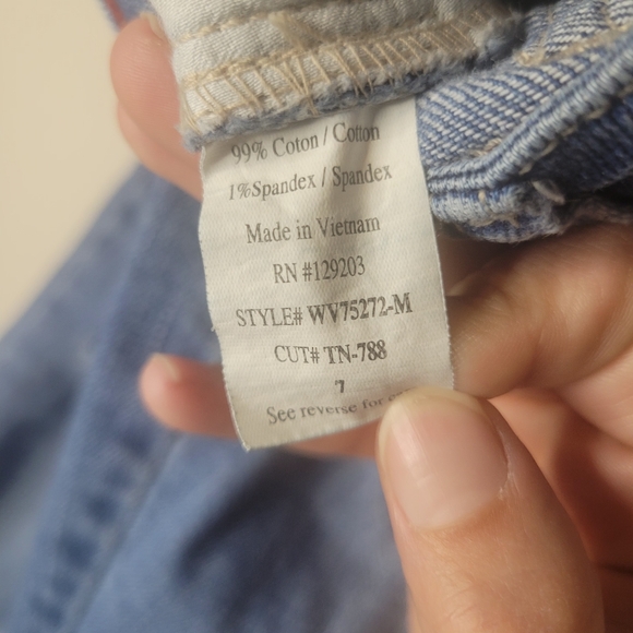 Cello Jeans Distressed Ankle Cropped Skinny - Picture 7 of 7